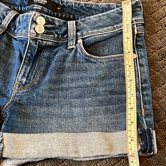 Hudson Croxley Cuffed Mid Rise Denim Shorts Women's Size 27 in Reaction Color - Picture 8 of 15